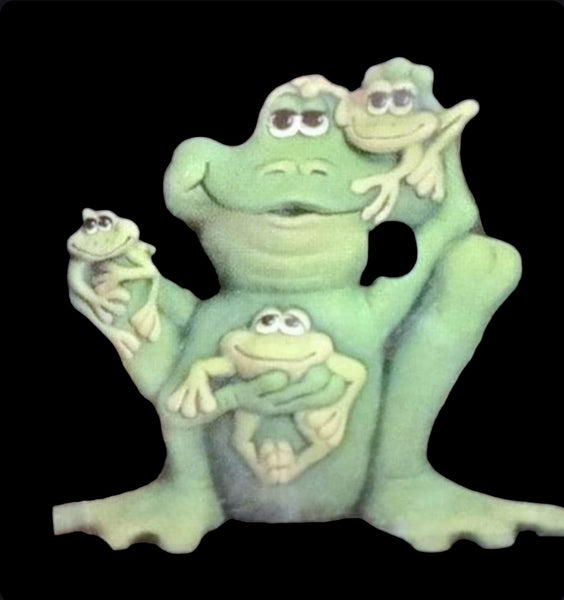 Frog w/ Baby Frogs Animal Unpainted Ceramic Bisque